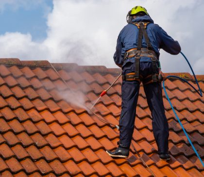 Καθαρισμός Κεραμοσκεπών