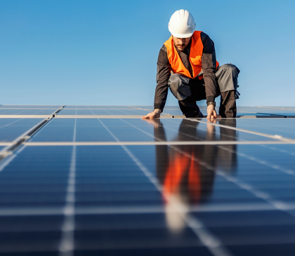 Τοποθέτηση & Καθαρισμός Φωτοβολταϊκών